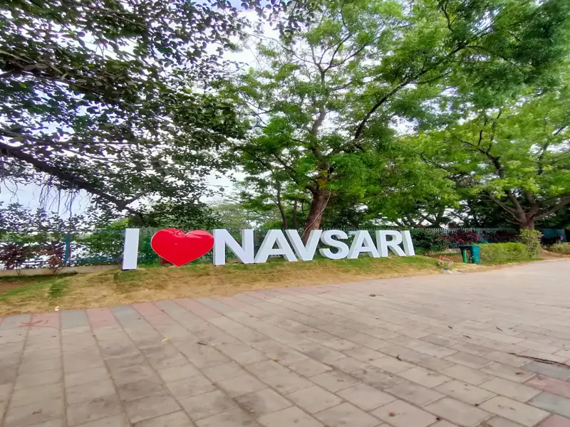 Kuchaman City to Navsari Cab